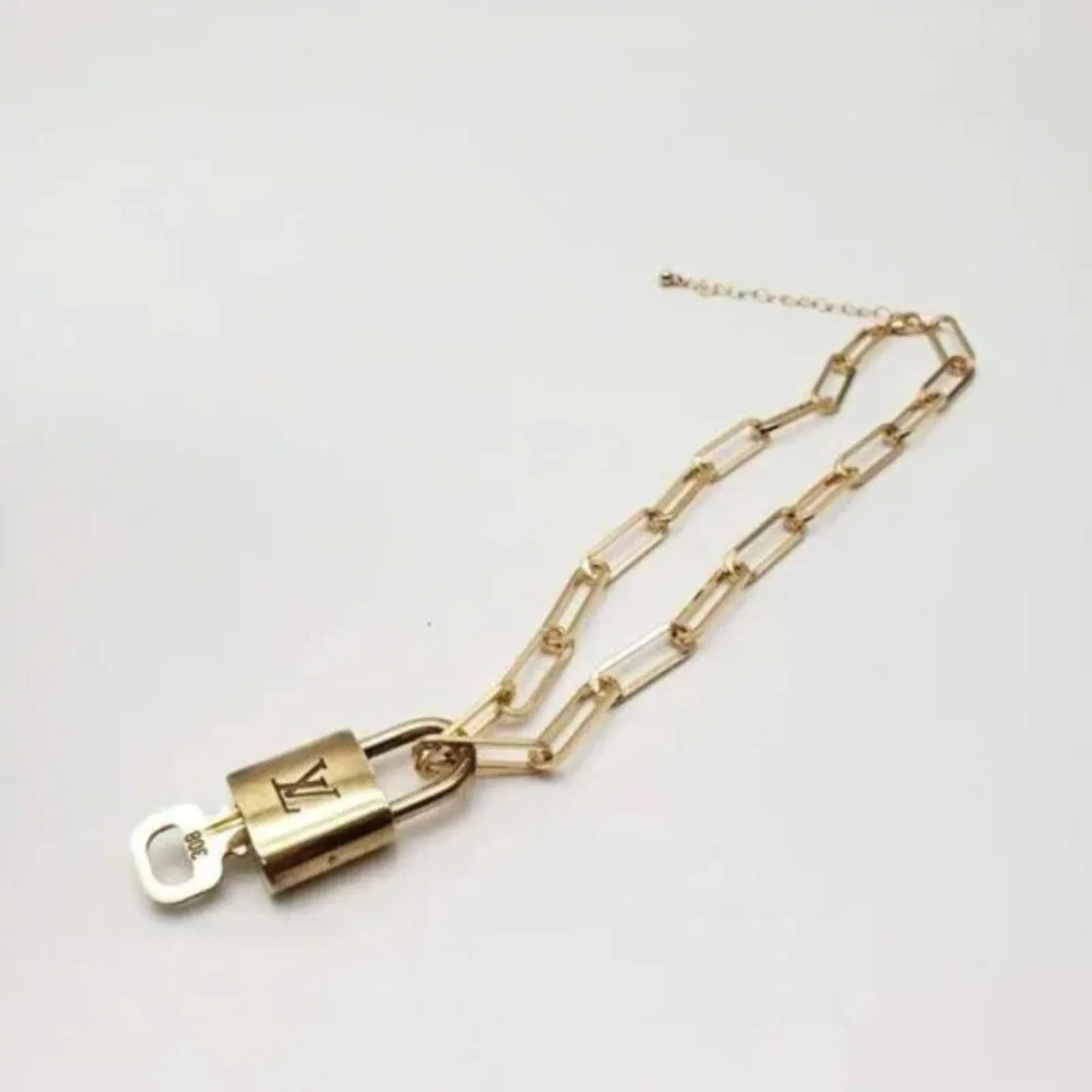 100%  Louis Vuitton Lock & Key with Unbranded Gold Plated Chain Necklace