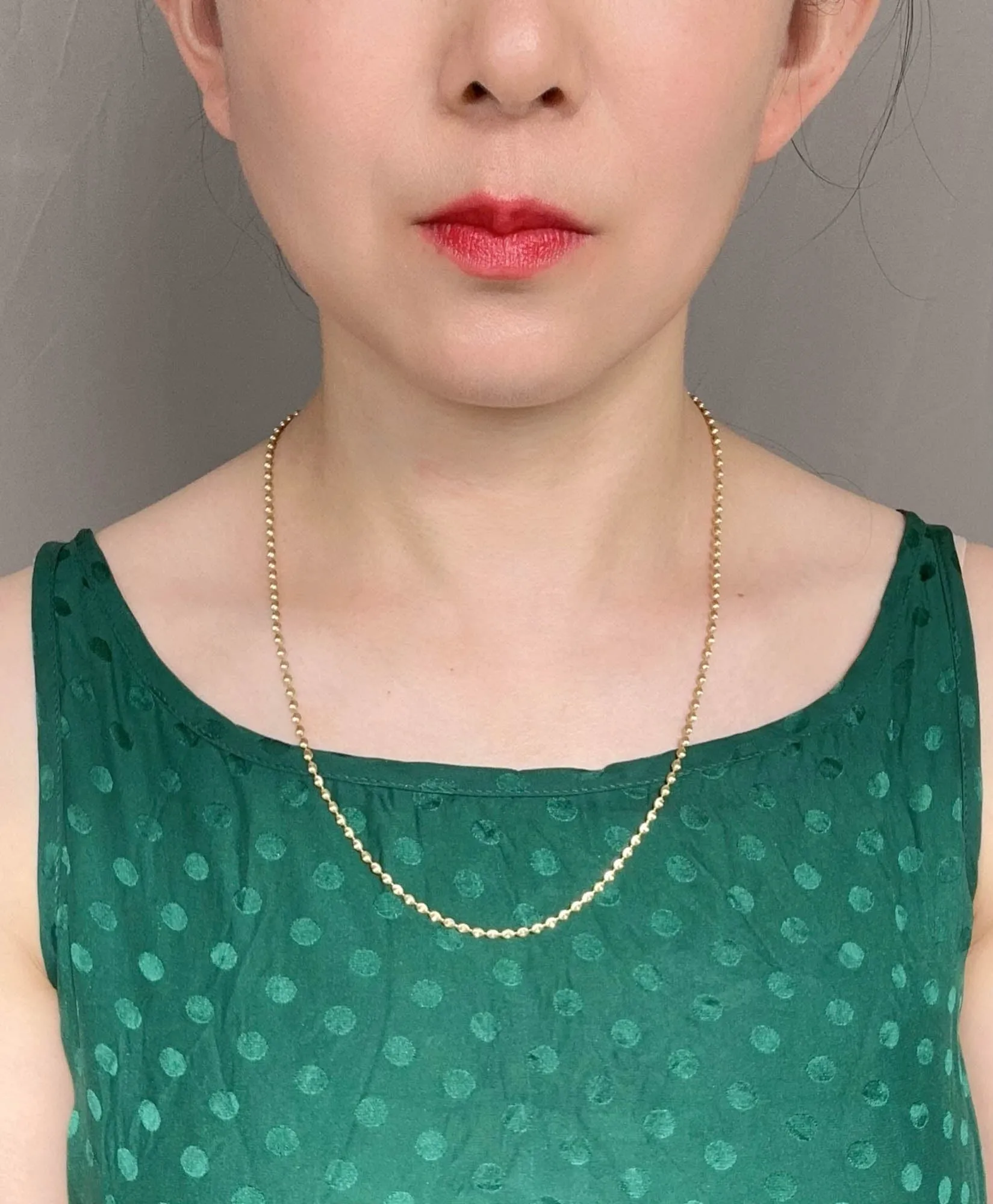 18K Gold Shiny Diamond Cut Moval Bead Necklace 9.77g 21.5" R4582