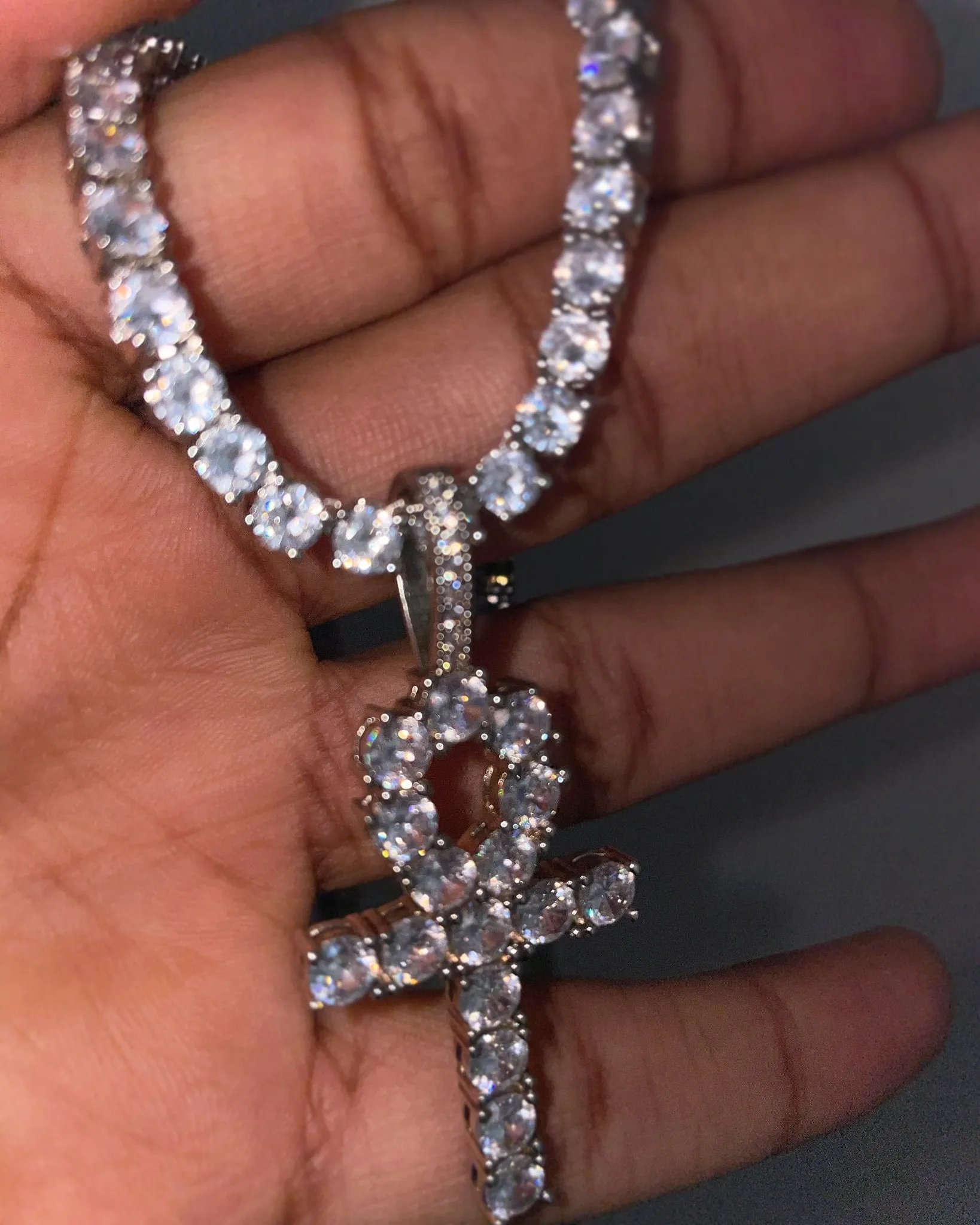 18K Tennis Cross