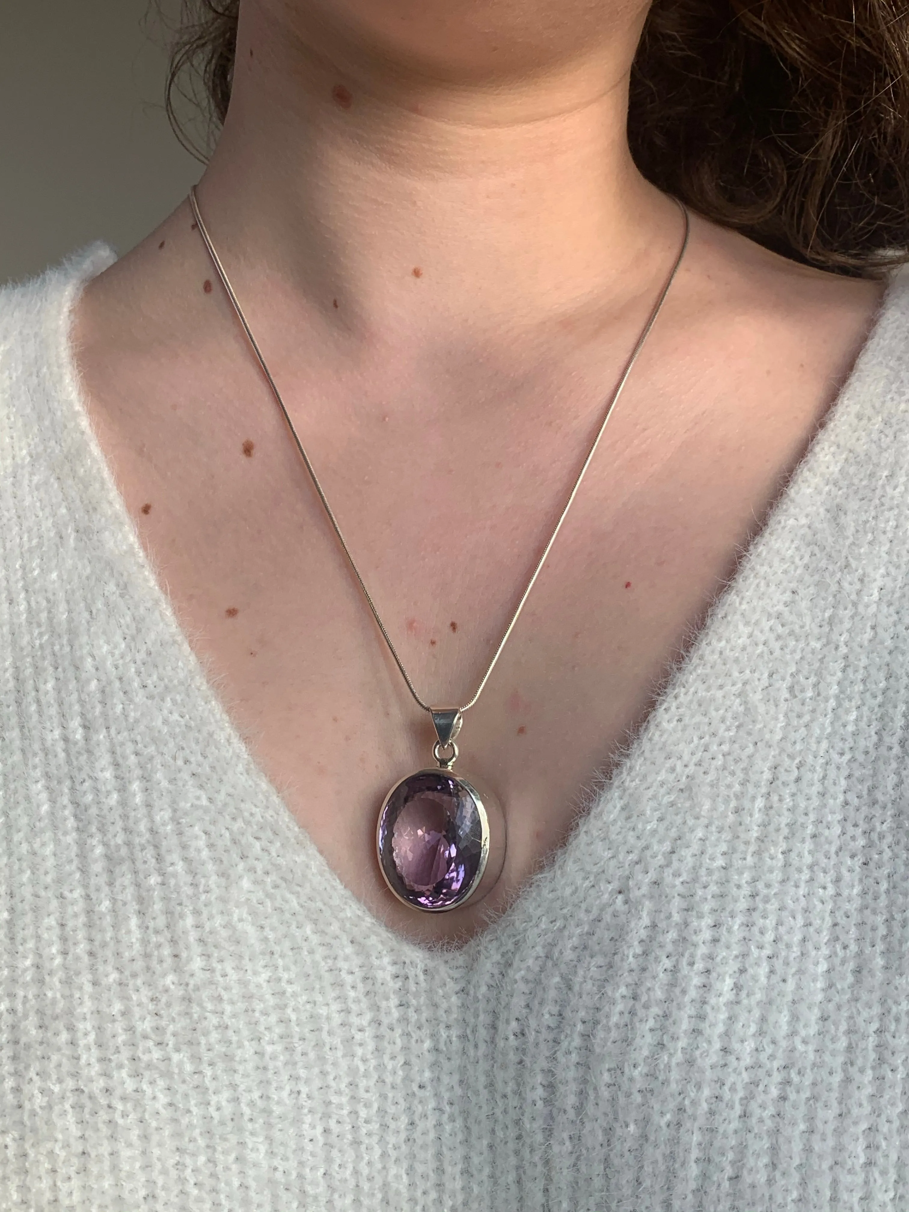 Amethyst Naevia Pendant - Faceted Large Round