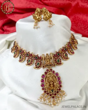 Beautiful Gold Finish Antique Necklace JH3153