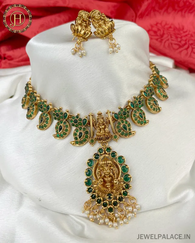 Beautiful Gold Finish Antique Necklace JH3153