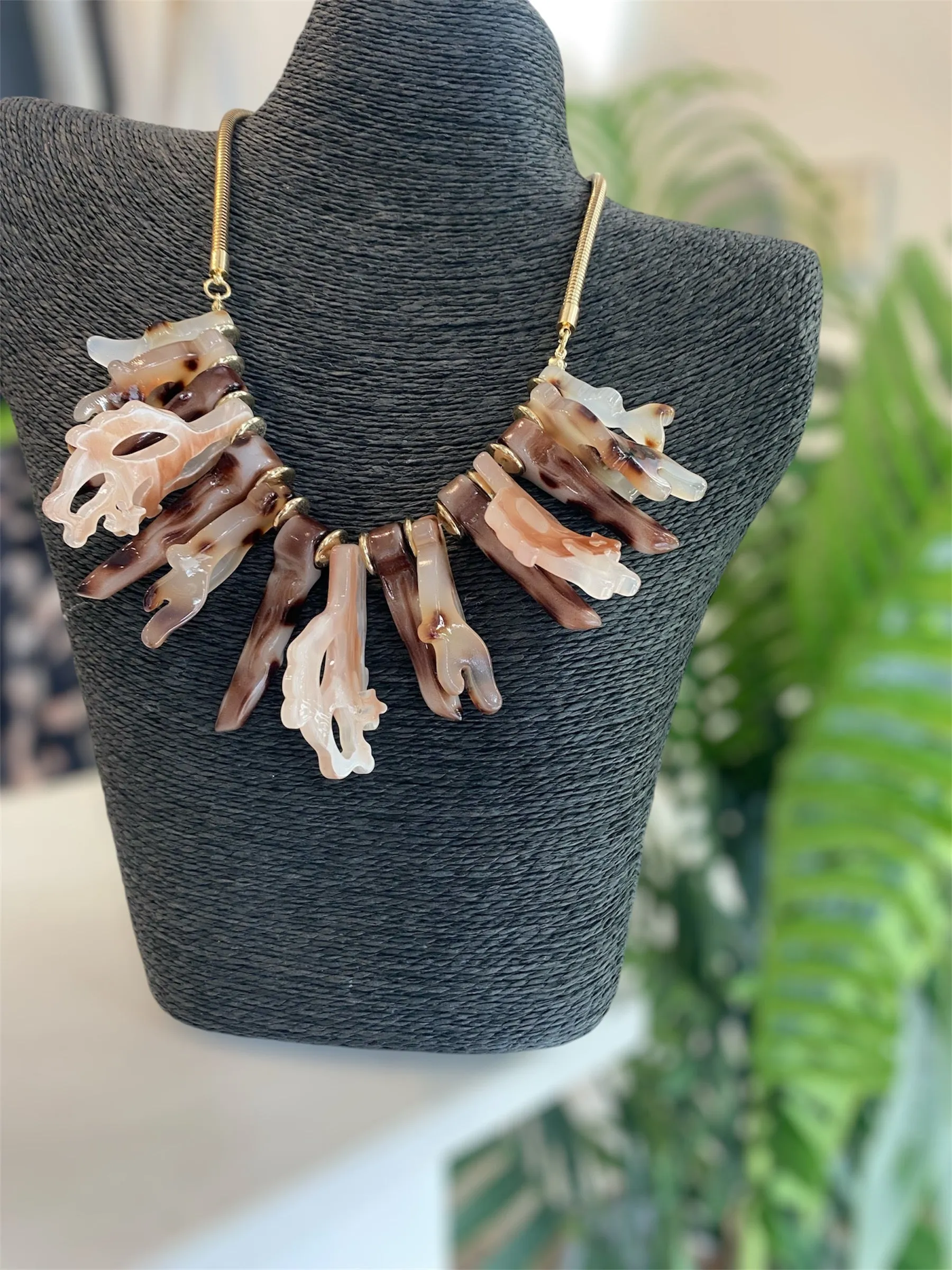 Carrie necklace