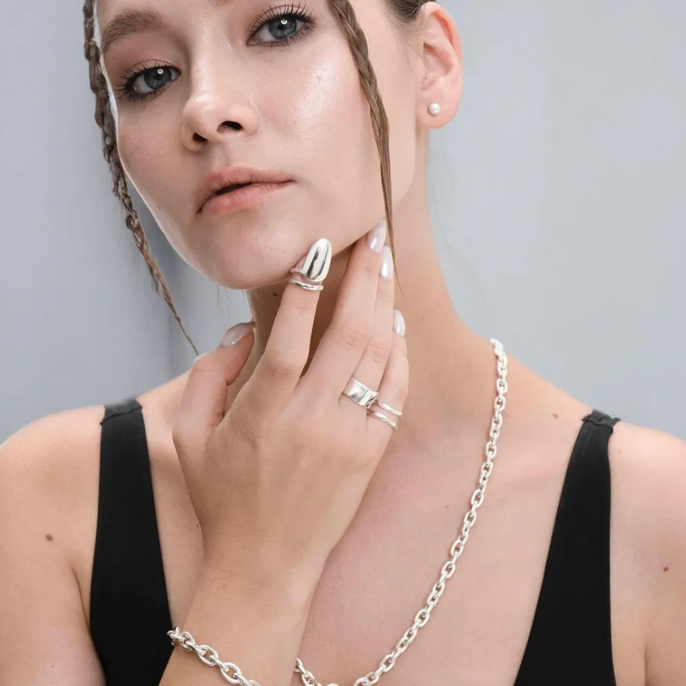 Chain oval