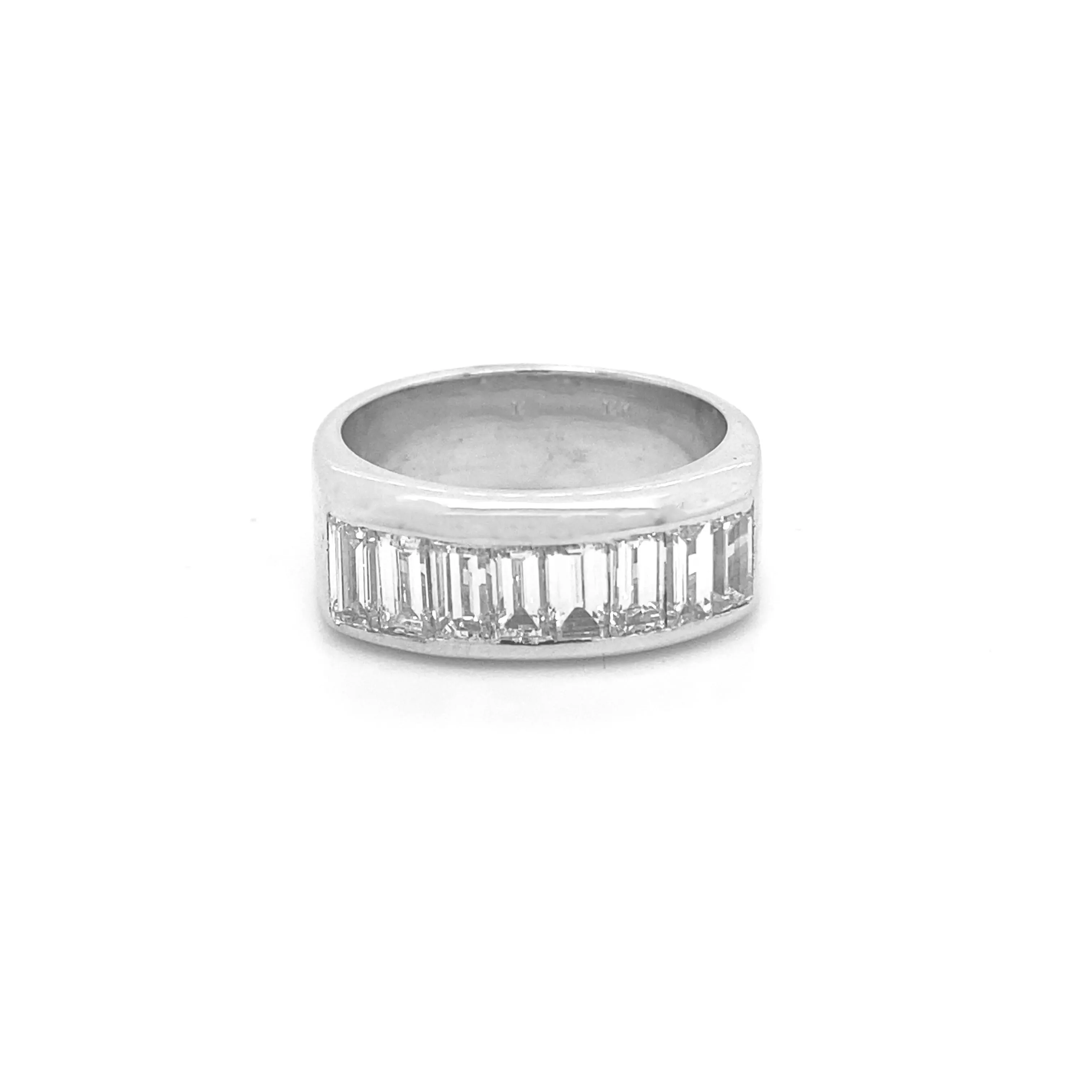 Diamond Baguette Ring White Gold R069