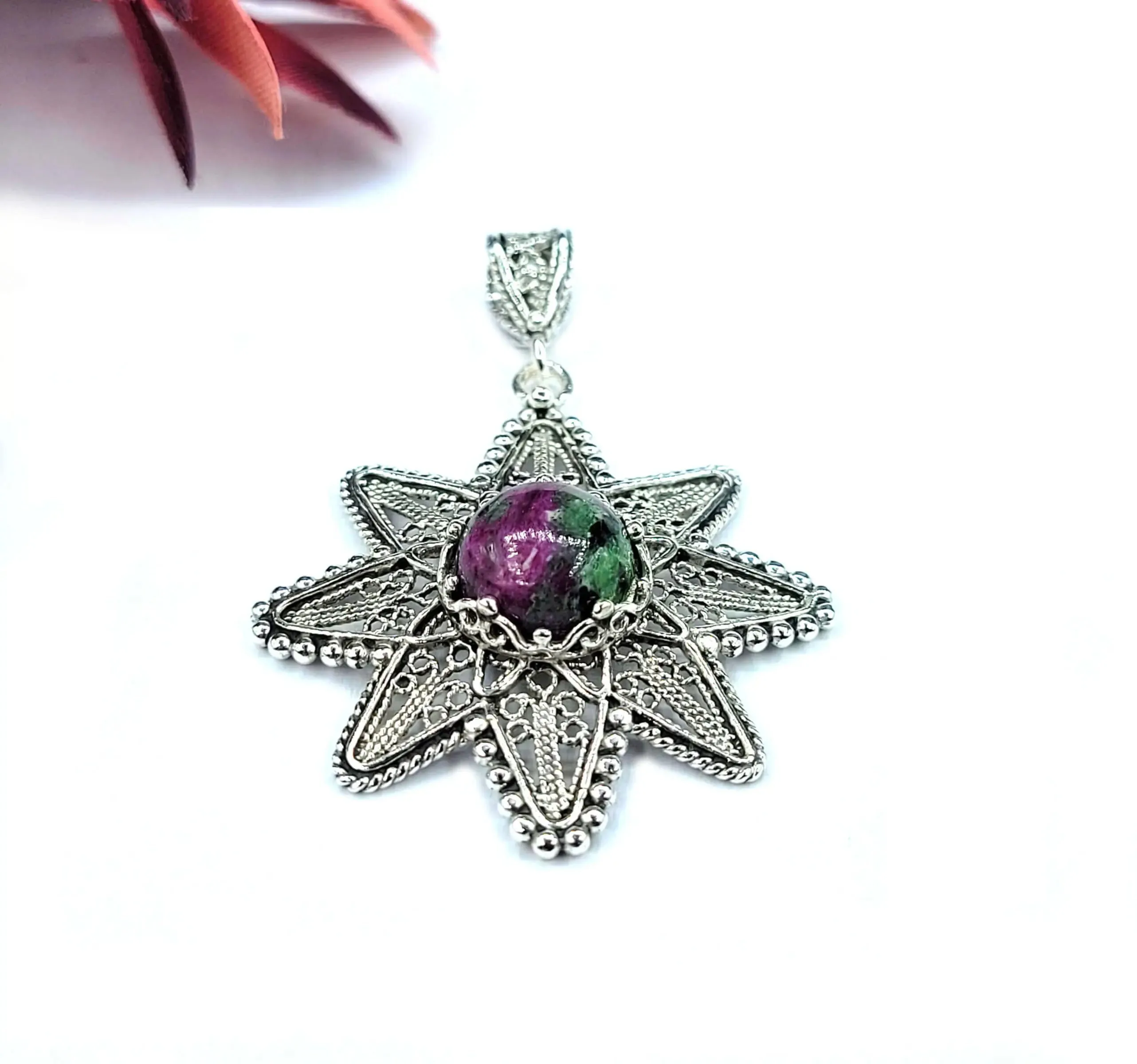 Filigree Art Ruby Zoisite Gemstone Sunflower Design Women Silver Pendant Necklace