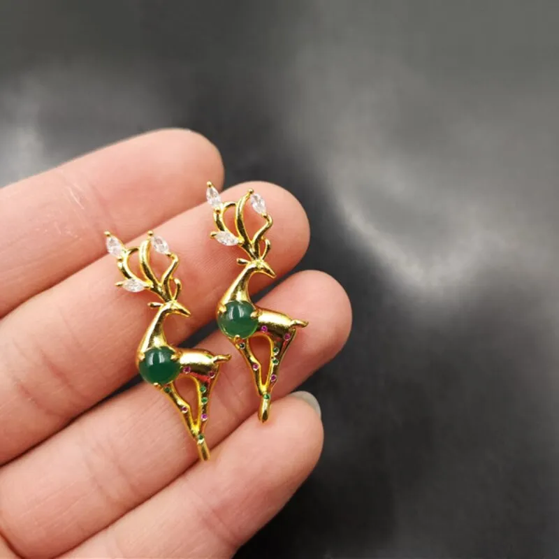 Gold Craft Shiny fawn necklace inlaid natural jasper Pendant