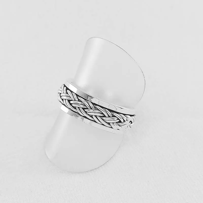 Intricate Bali Spinner Ring