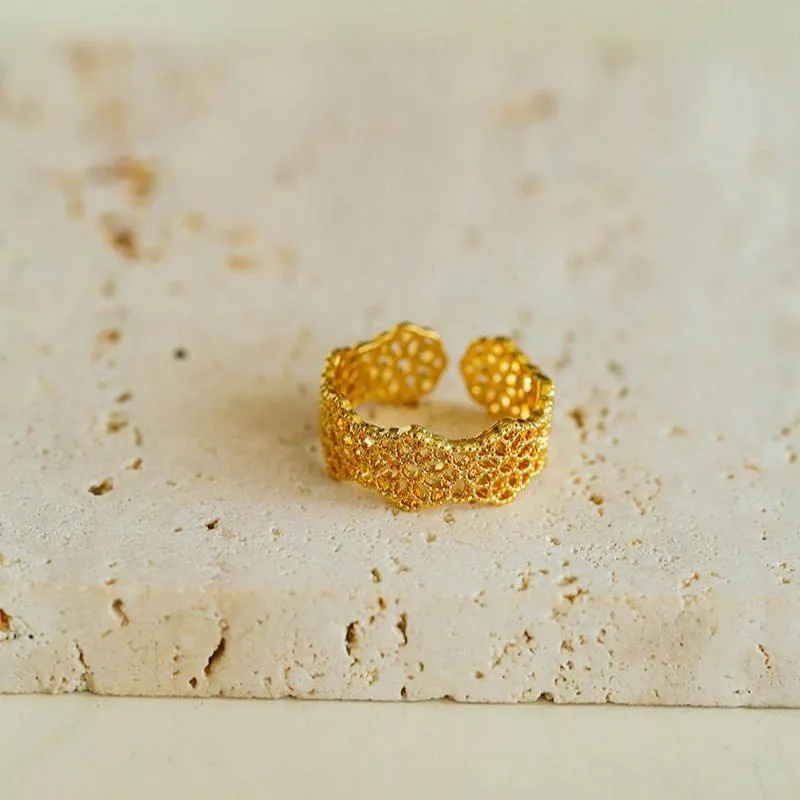 Lace Pattern Diamond Open Ring