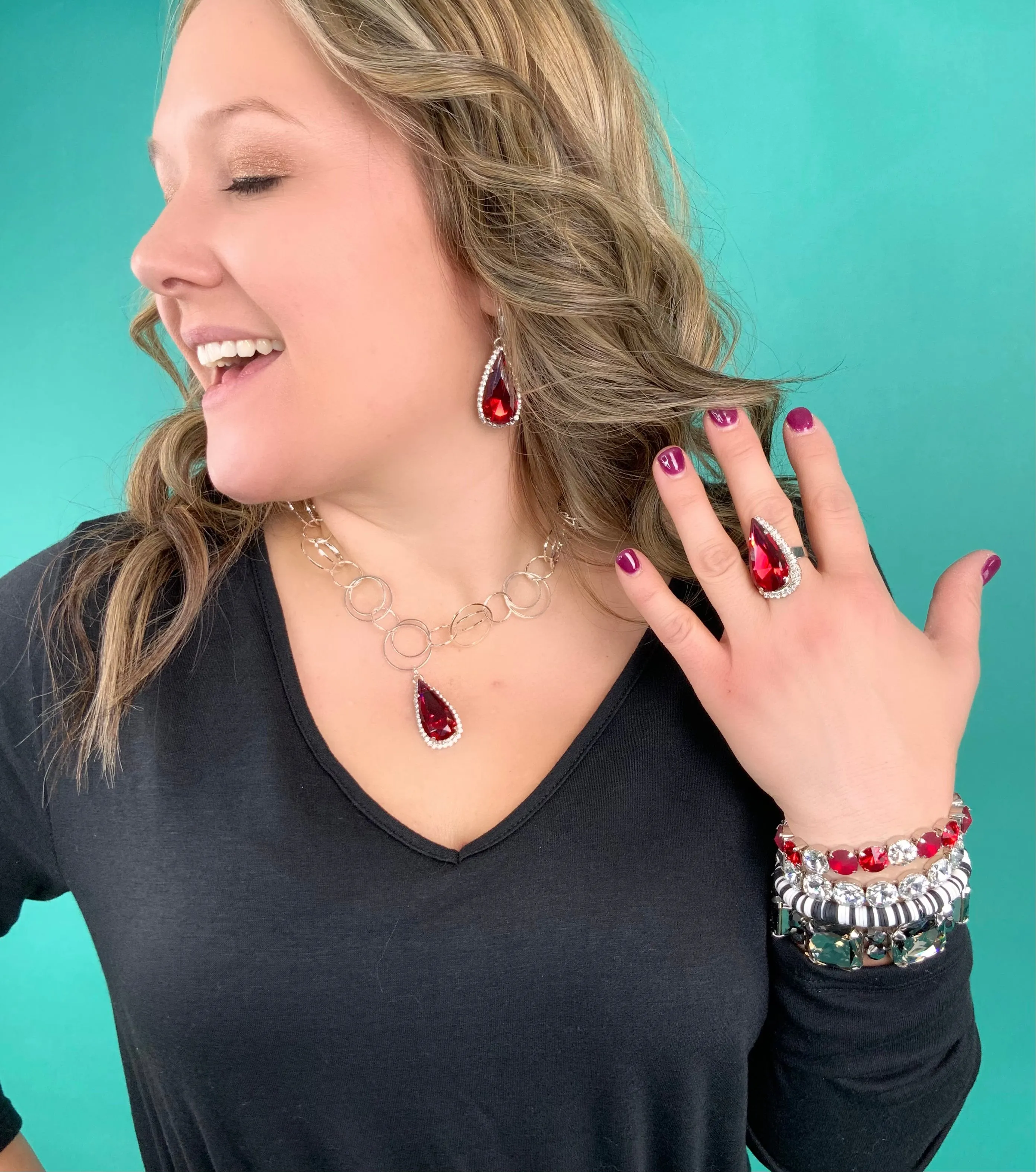 Loopy Statement Pendant Necklace in Scarlet