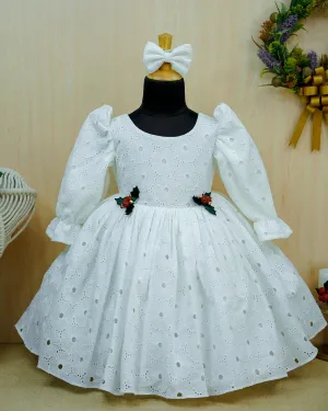 Milky White Hacoba Puff Sleeve Frock with Detachable Brooches on Waistline
