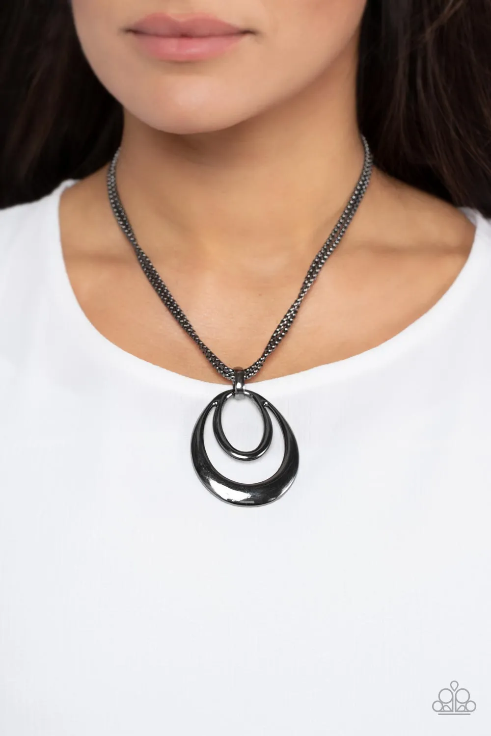 PAPARAZZI Suburban Storm - Black Necklace