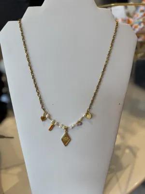 Pendants and Pearls Necklace
