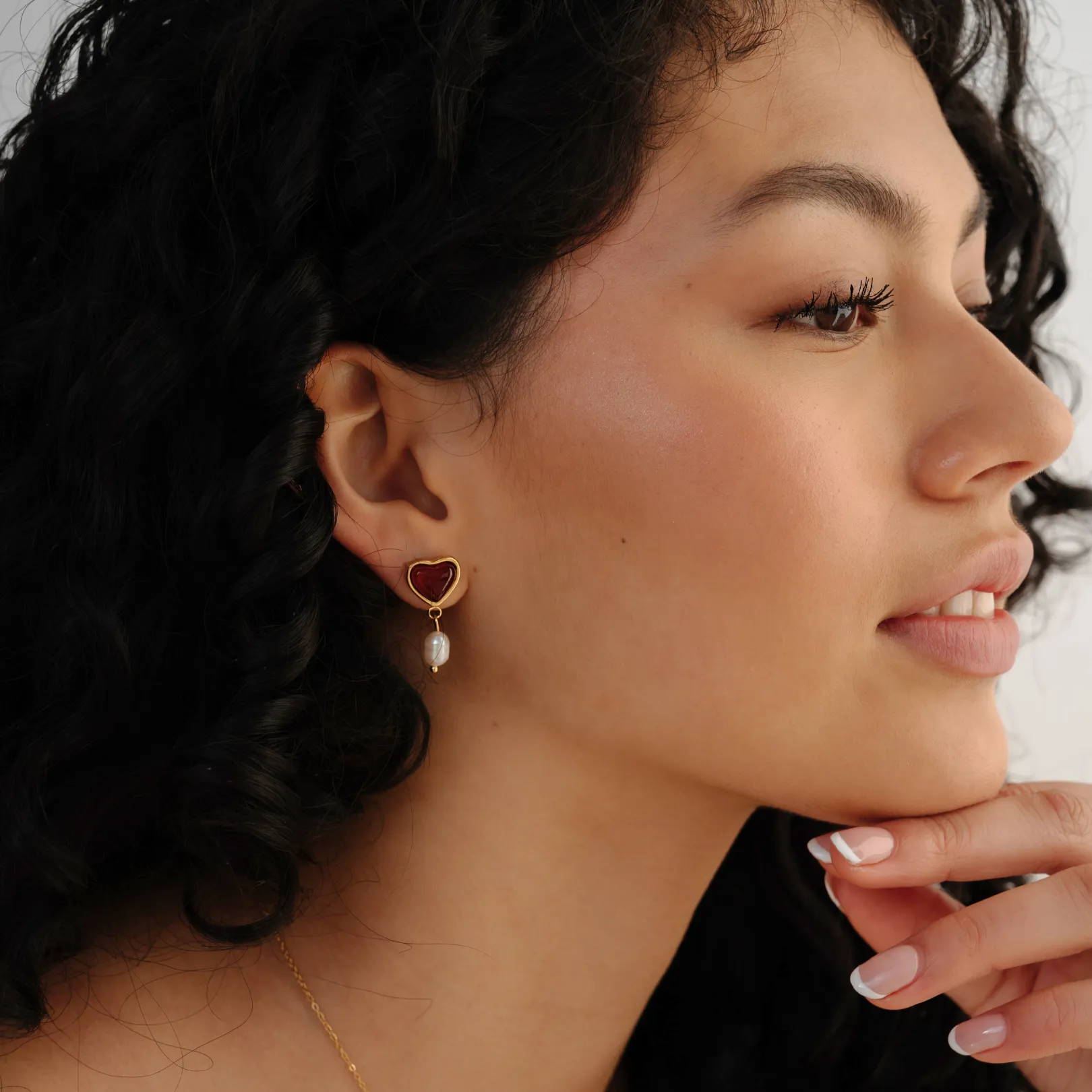 Pinot Heart & Pearl Earrings