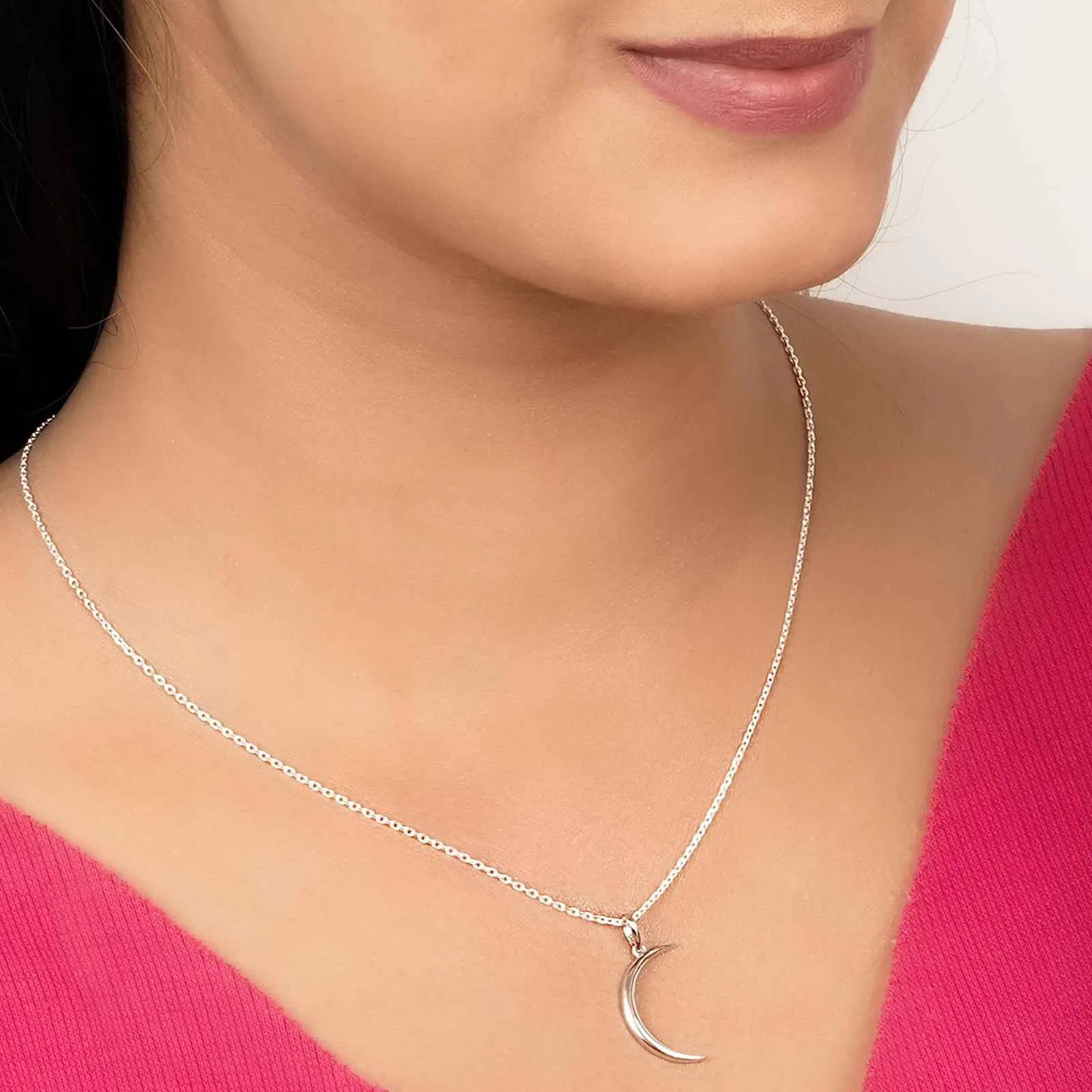 Silver Stunning Moon Pendant
