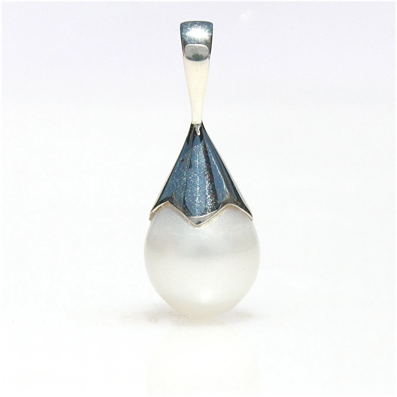Sterling Silver Pearl Pendant