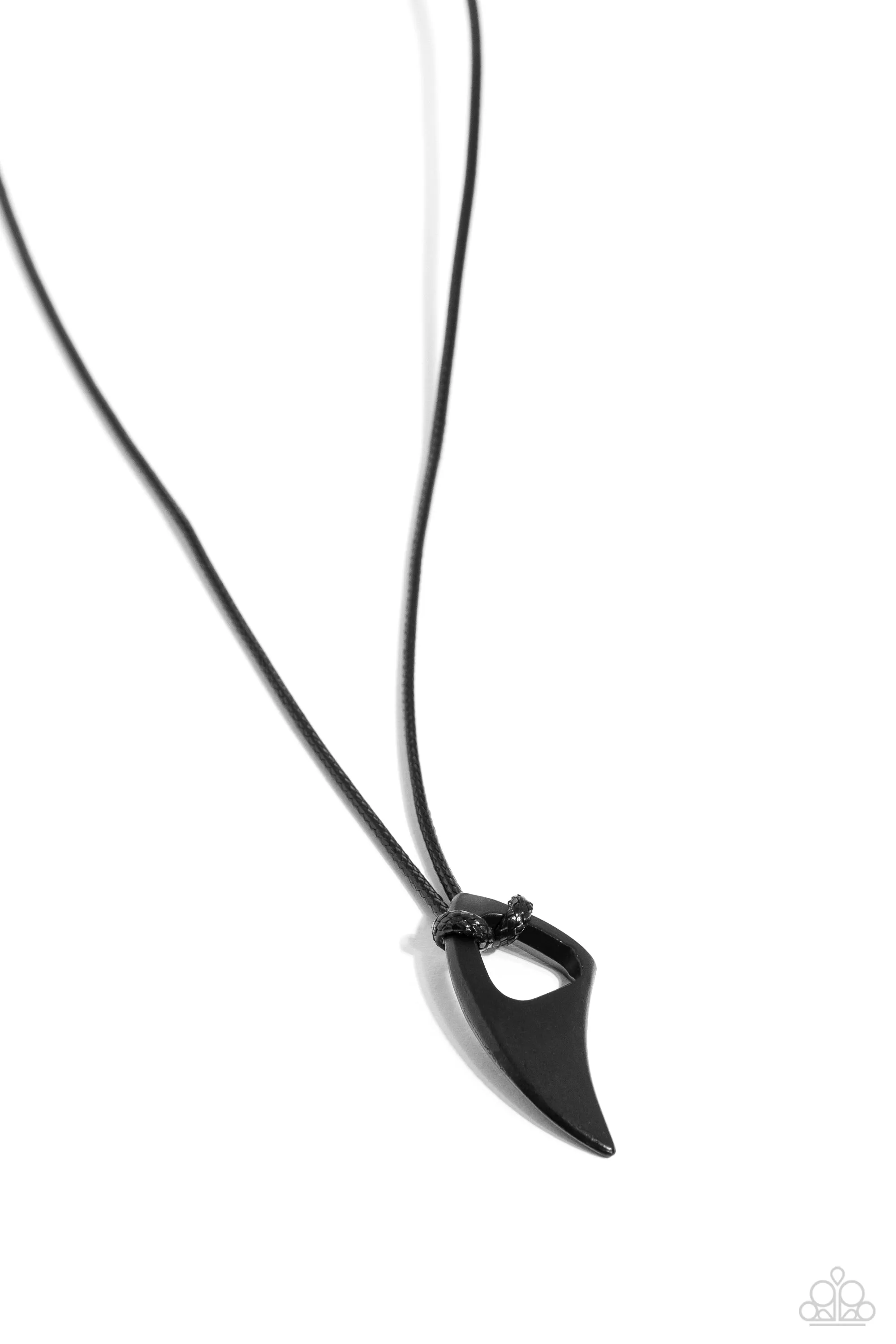 Urban Summer Shark - Black Necklaces UR69